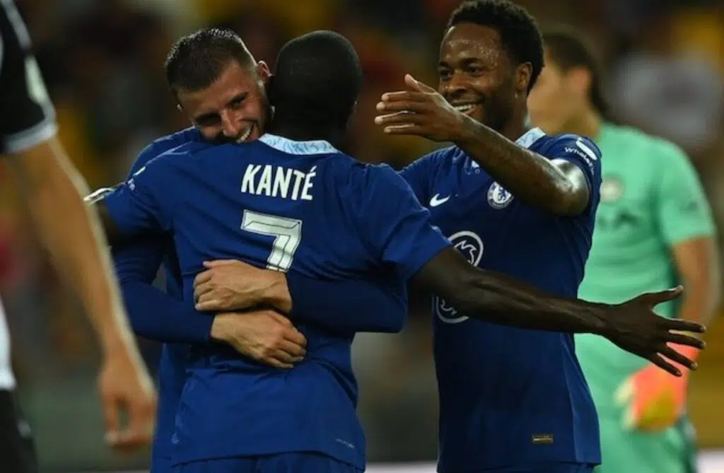 Các cầu thủ Chelsea ăn mừng bàn thắng của NGolo Kante vào lưới Udinese trong trận đấu trước mùa giải tại Dacia Arena, thứ Bảy (30/7/2022) rạng sáng WIB (c) Chelsea
