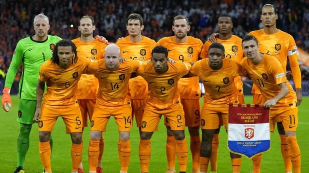Tuyển Quốc Gia Hà Lan tập trung cho World Cup 2022